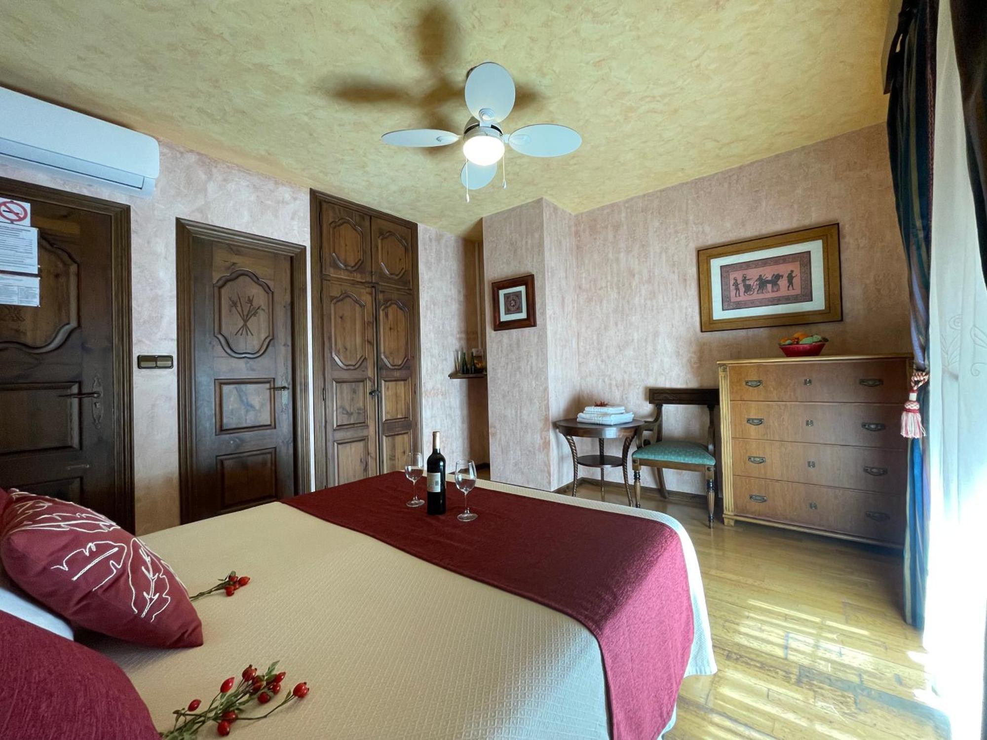 La Posada Del Hidalgo De Alarcon Bagian luar foto
